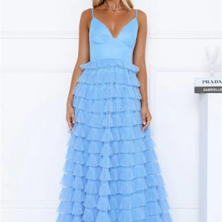 Outfit Highlight Tulle Maxi Dress Blue